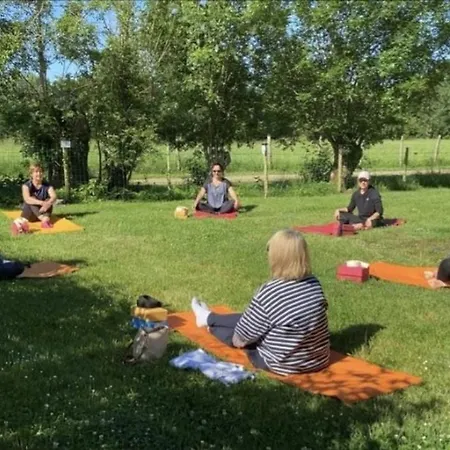 Kamp alanı Avec Animaux Acceptes - 2 Pers. - Api-1-52-2308 Coulon